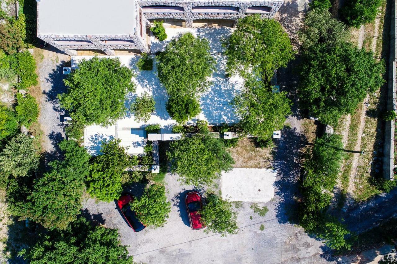 Apartmani I Sobe Dinko Starigrad Paklenica Exterior photo